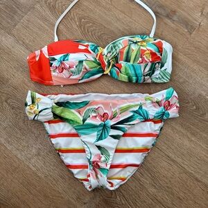 Trina Turk Costa de Prata Bikini Set